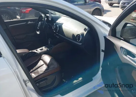 2016 Audi A3 1.8T Premium z USA, uszkodzony, nr VIN WAUA7GFF8G1077656